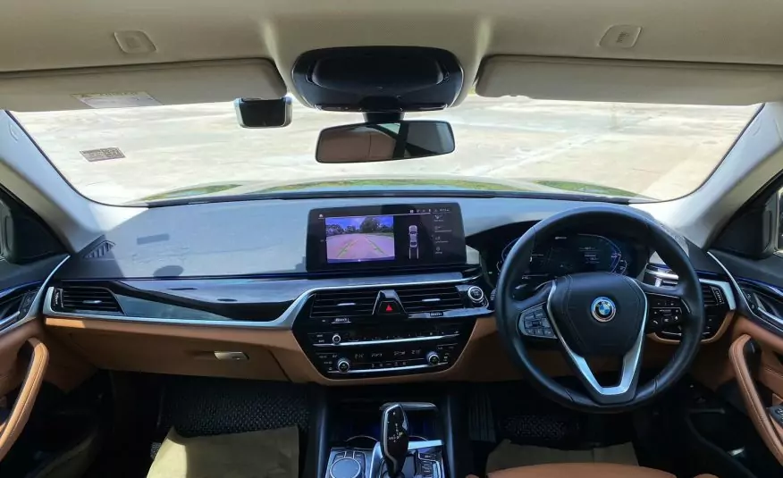 2022 BMW 530e ELITE Plug-in Hybrid (G30 LCI)