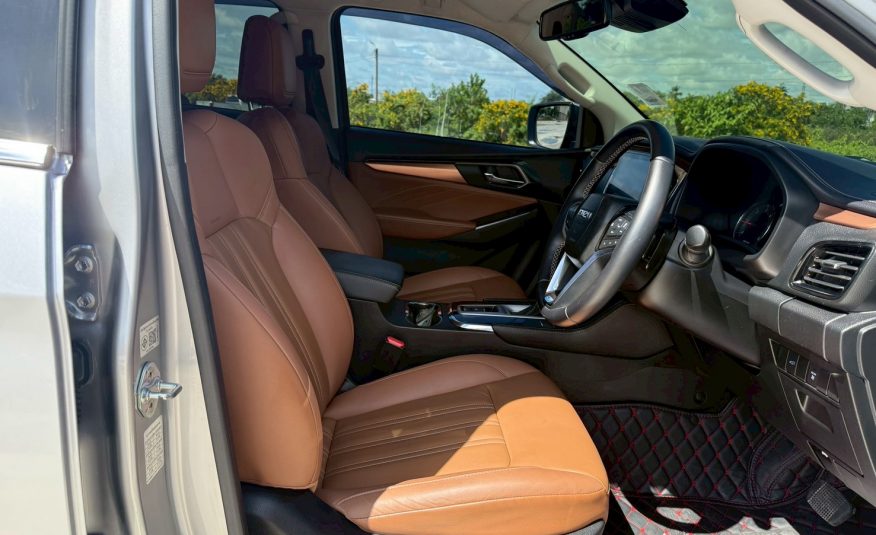 2022 Isuzu MU-X 3.0 Ultimate 2WD