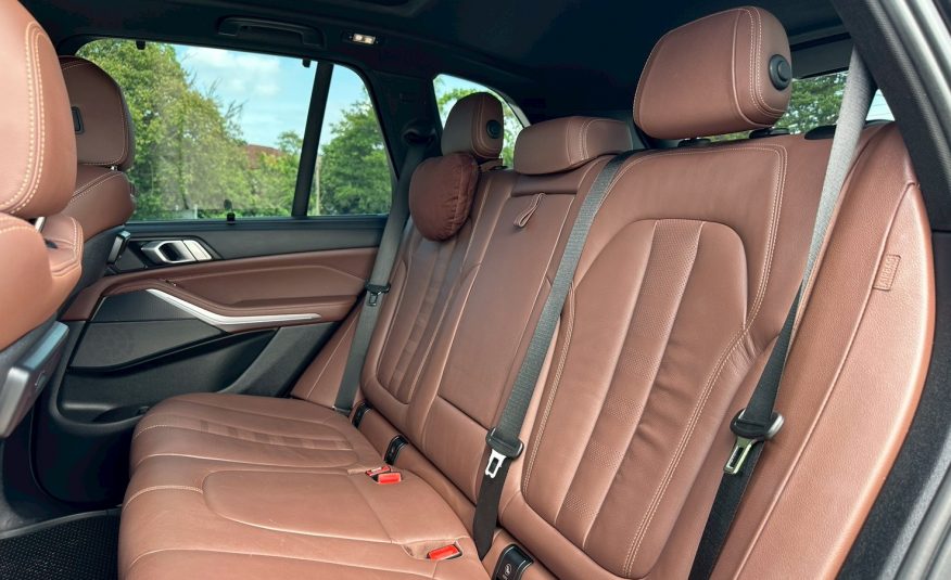2020 BMW X5 xDrive45e M Sport
