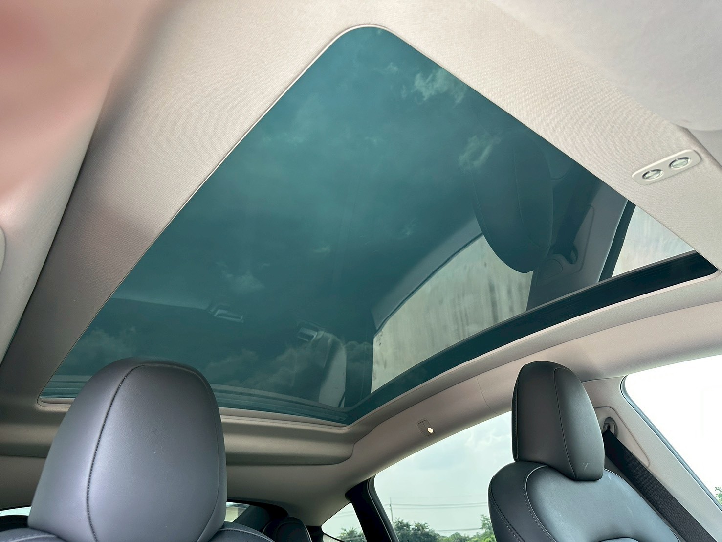 2023 Teala Model Y  Rear-Wheel Drive