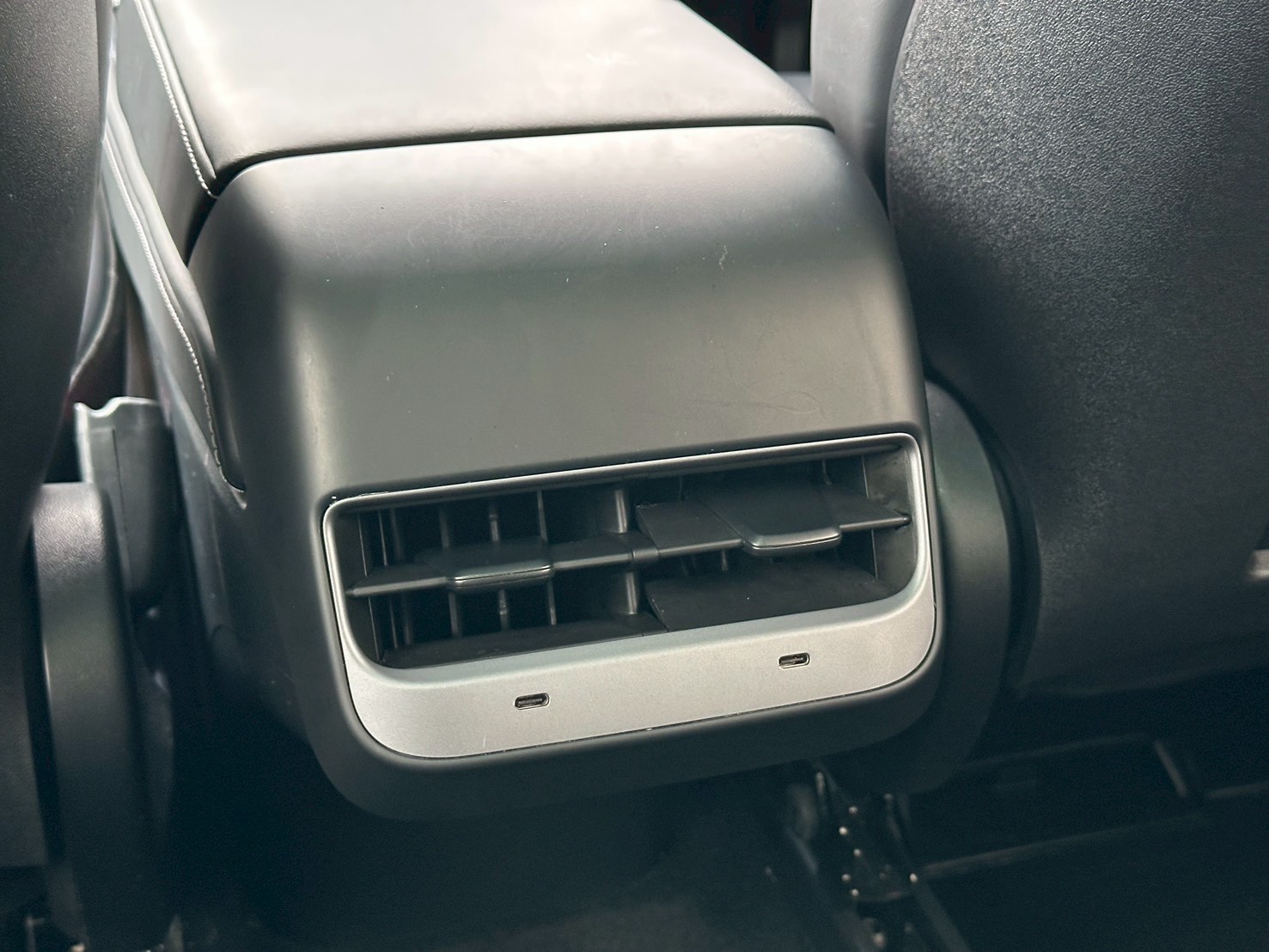 2023 Teala Model Y  Rear-Wheel Drive