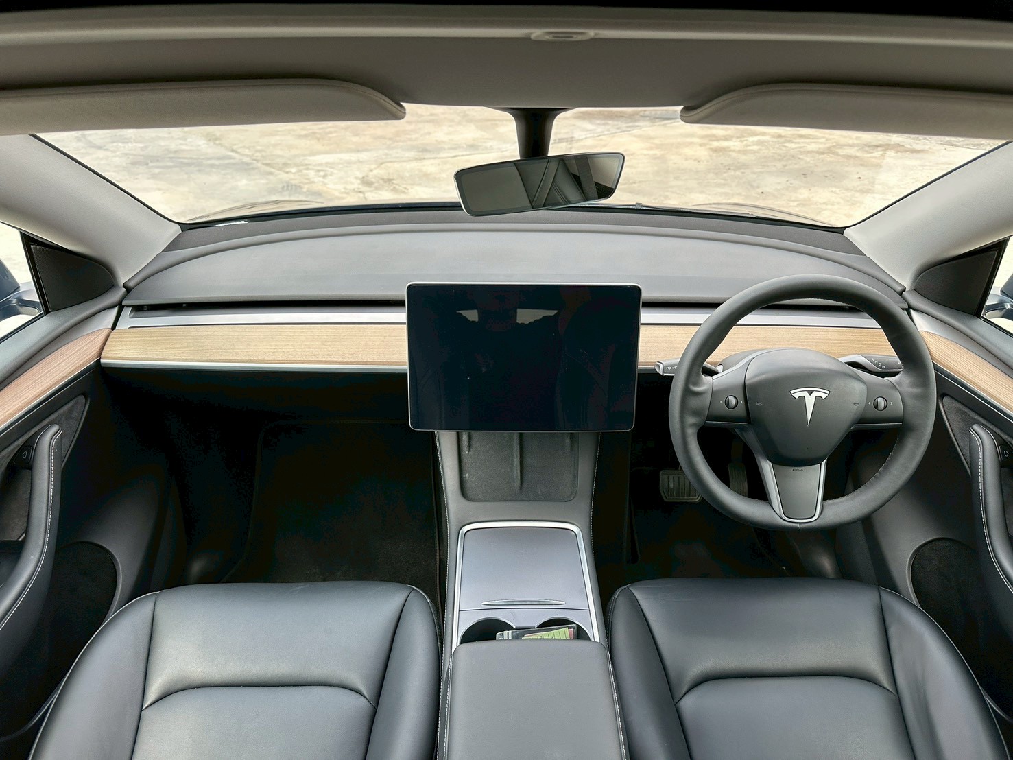 2023 Teala Model Y  Rear-Wheel Drive