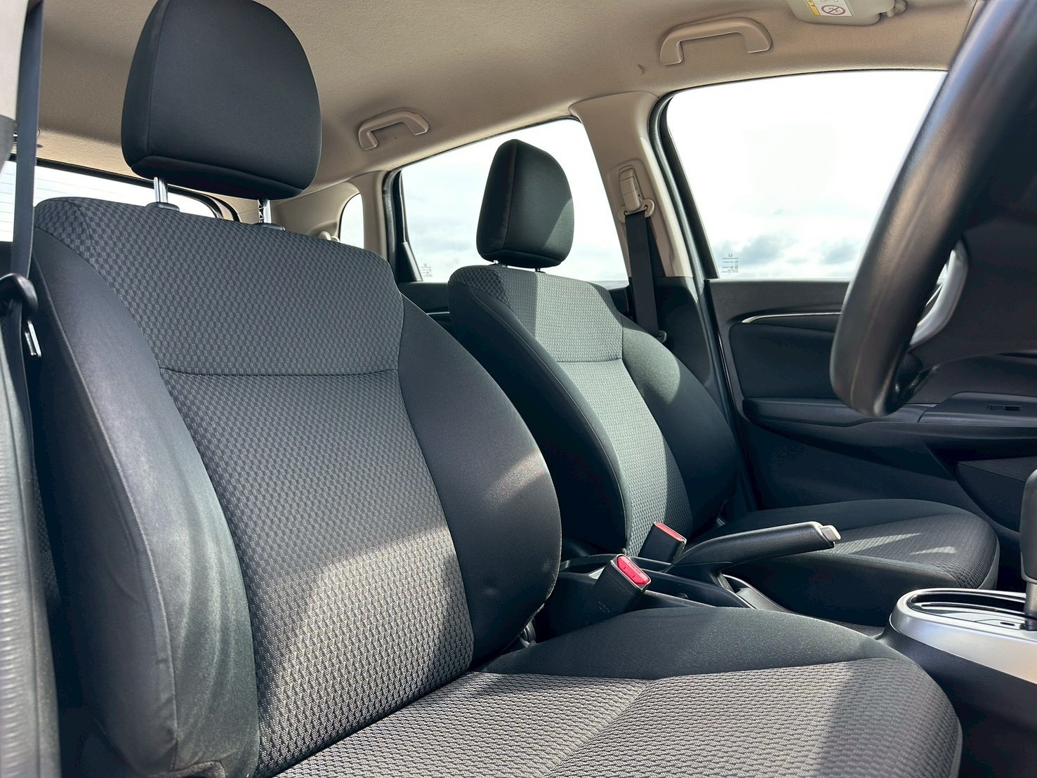 2017 HONDA JAZZ GK 1.5 V