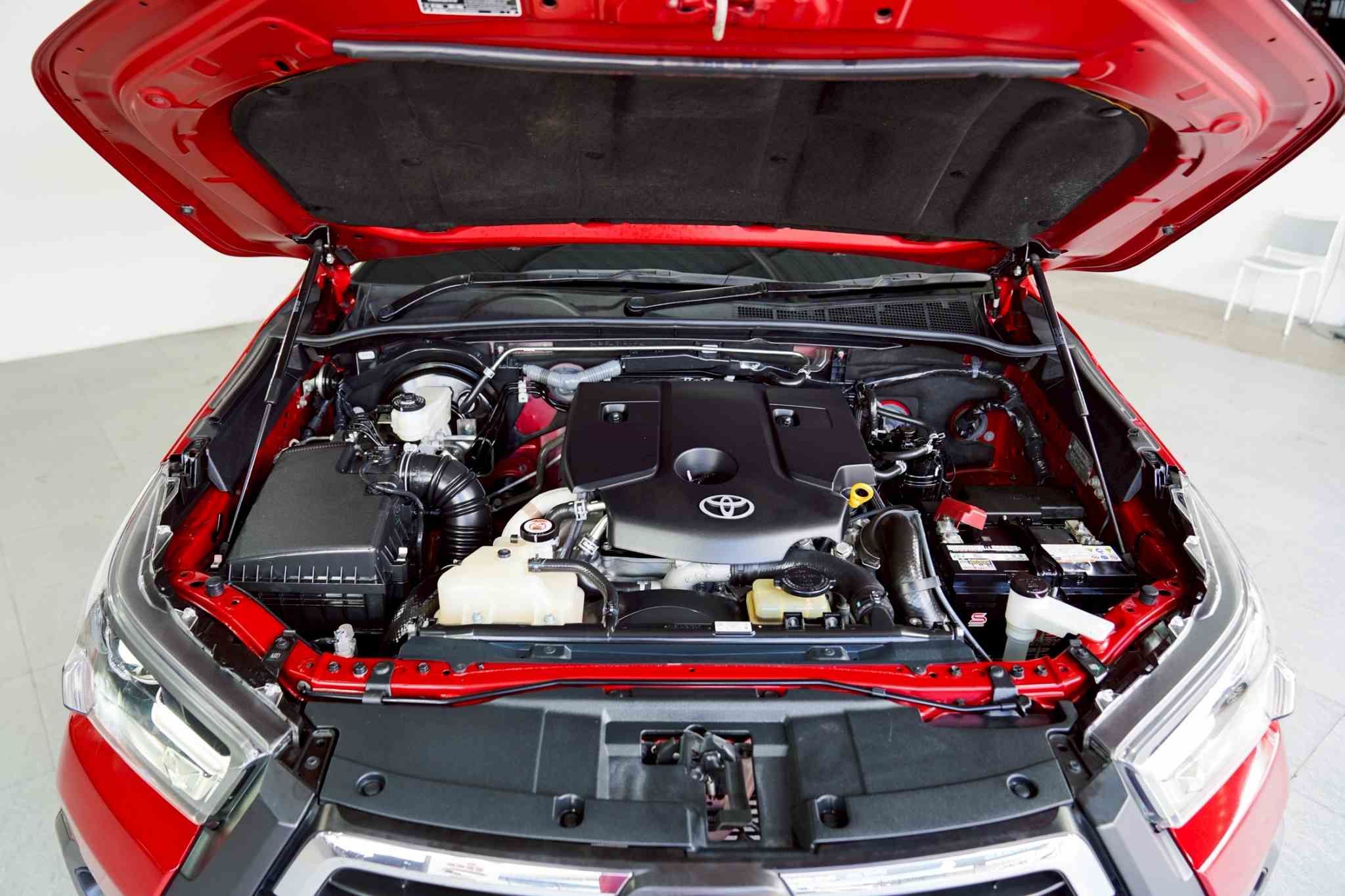 2021 TOYOTA HILUX REVO Double Cab 2.4 ROCCO AT