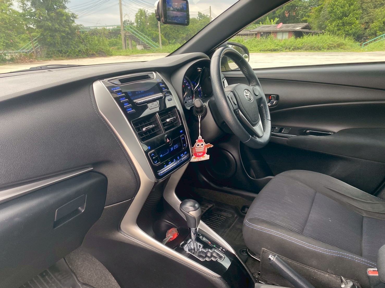 2017 TOYOTA YARIS Hatch 1.2 G TOP CVT