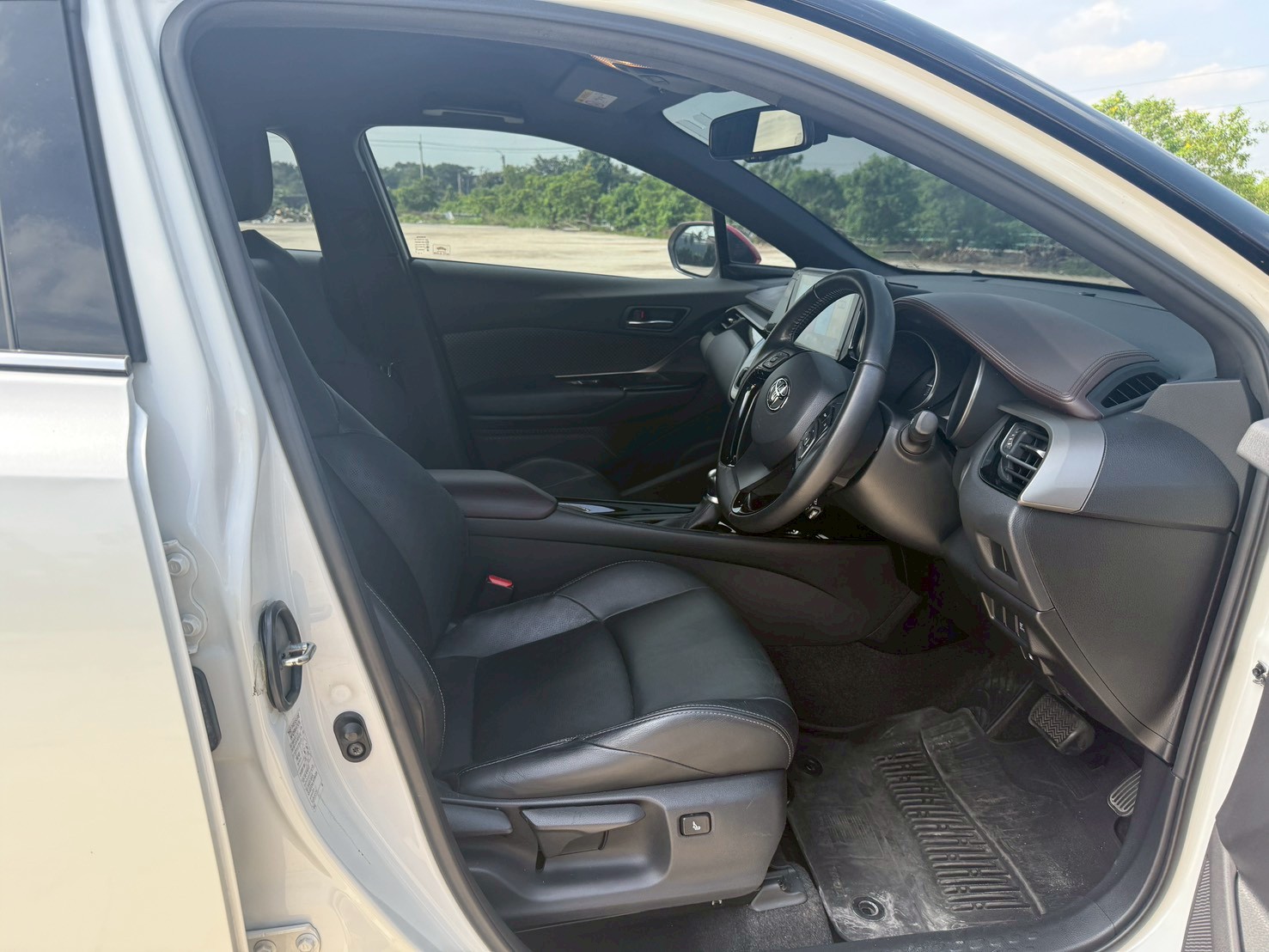 2019 TOYOTA CHR HV Hi 1.8 (Hybrid)