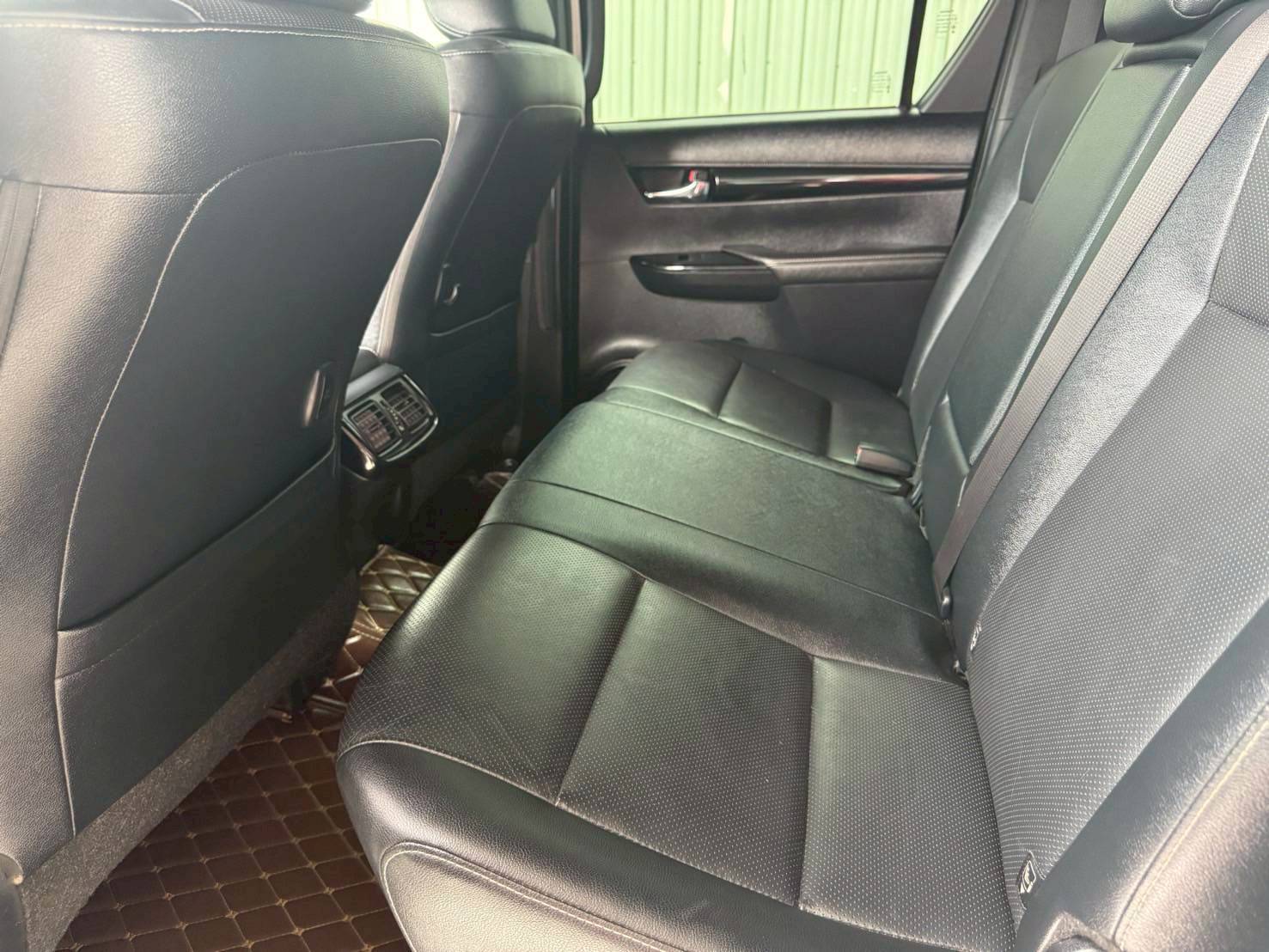 2020 TOYOTA HILUX REVO 2.4 PRERUNNER DOUBLE CAB