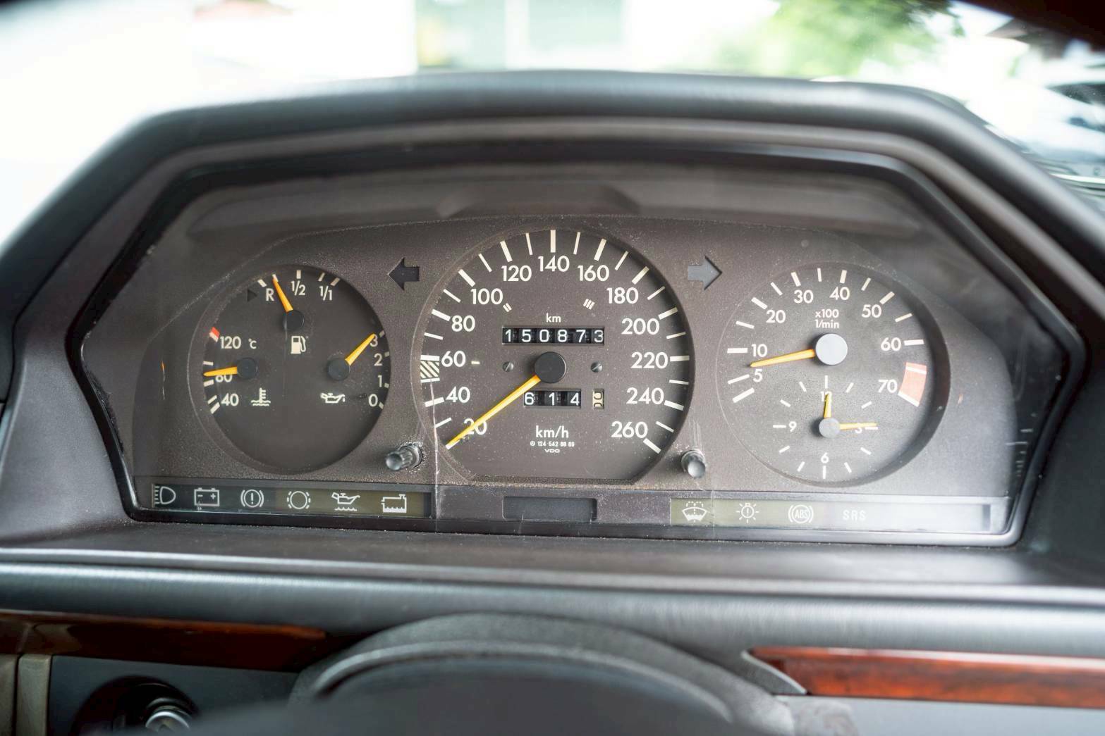 1993 Mercedes-Benz CE280 W124
