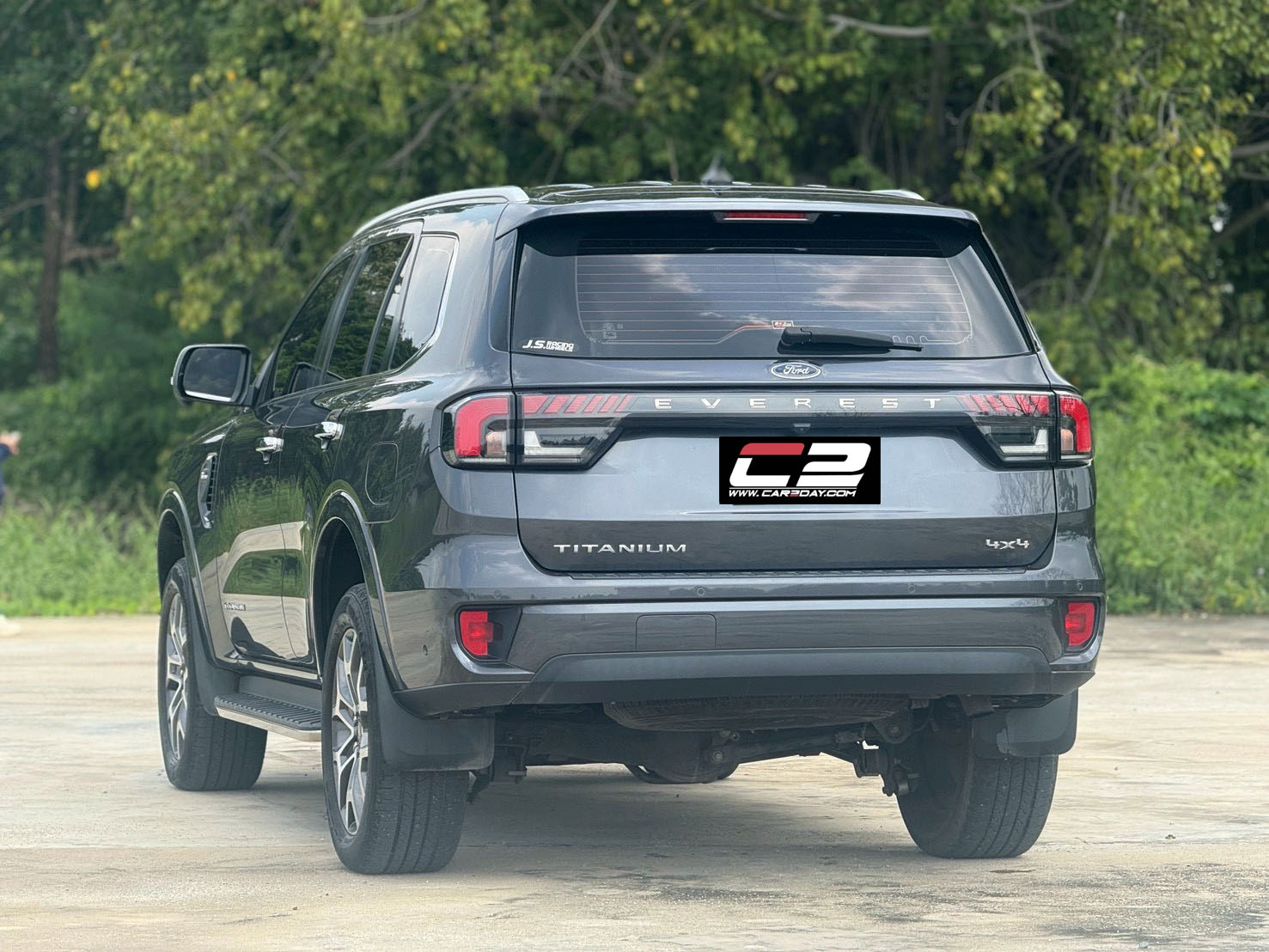 2022 Ford Everest 2.0 Bi-Turbo Titanium+10AT 4WD