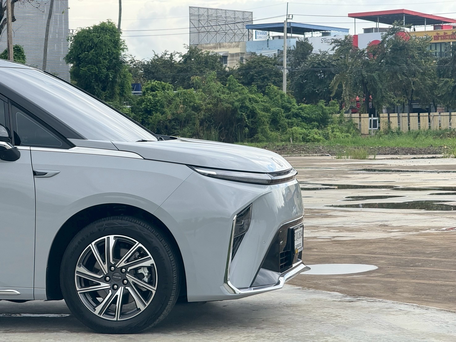 2023 MG Maxus 9 V Super Luxury TOP