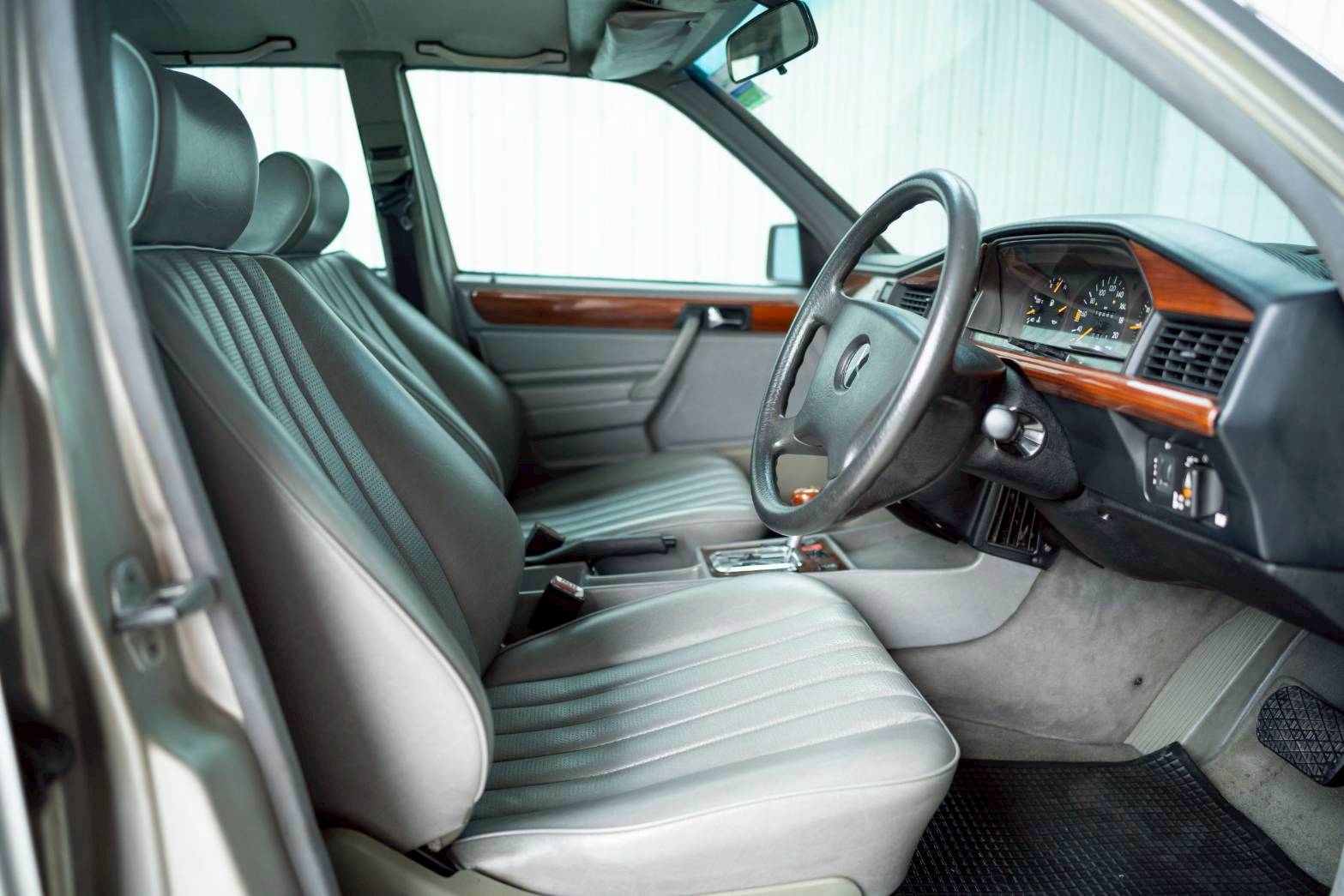 1993 Benz 190E W201