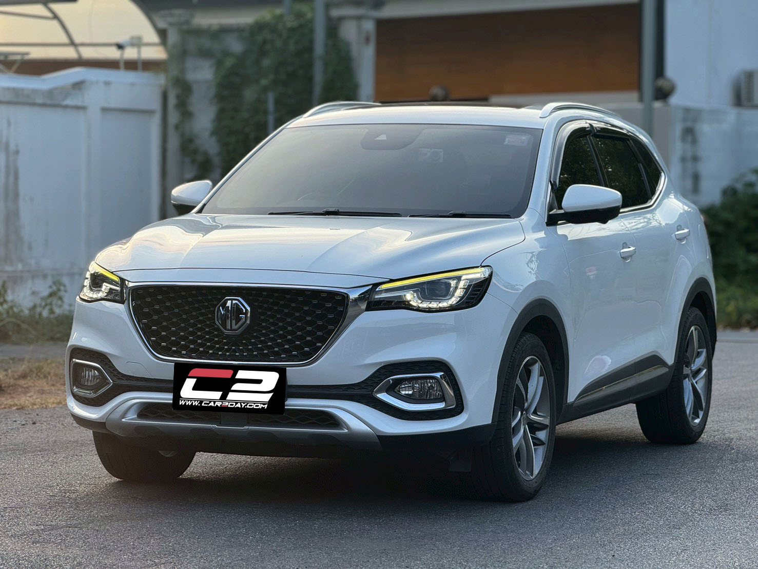 2019 MG Hs 1.5  (Sunroof)