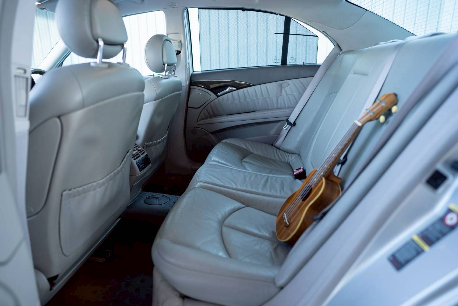2004 Benz E240 avangard w211