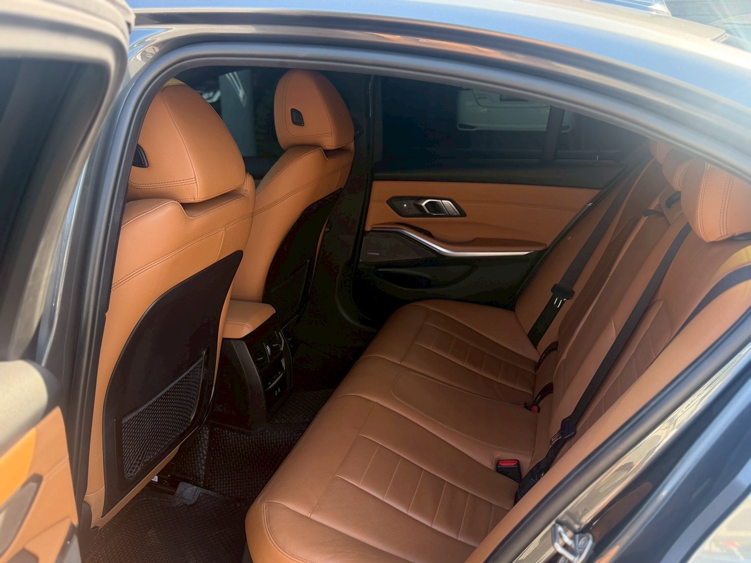 2021 BMW 330e M sport Plug-in Hybrid