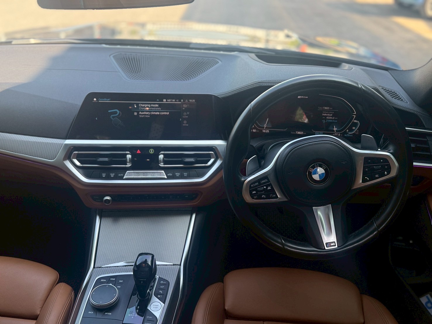 2021 BMW 330e M sport Plug-in Hybrid