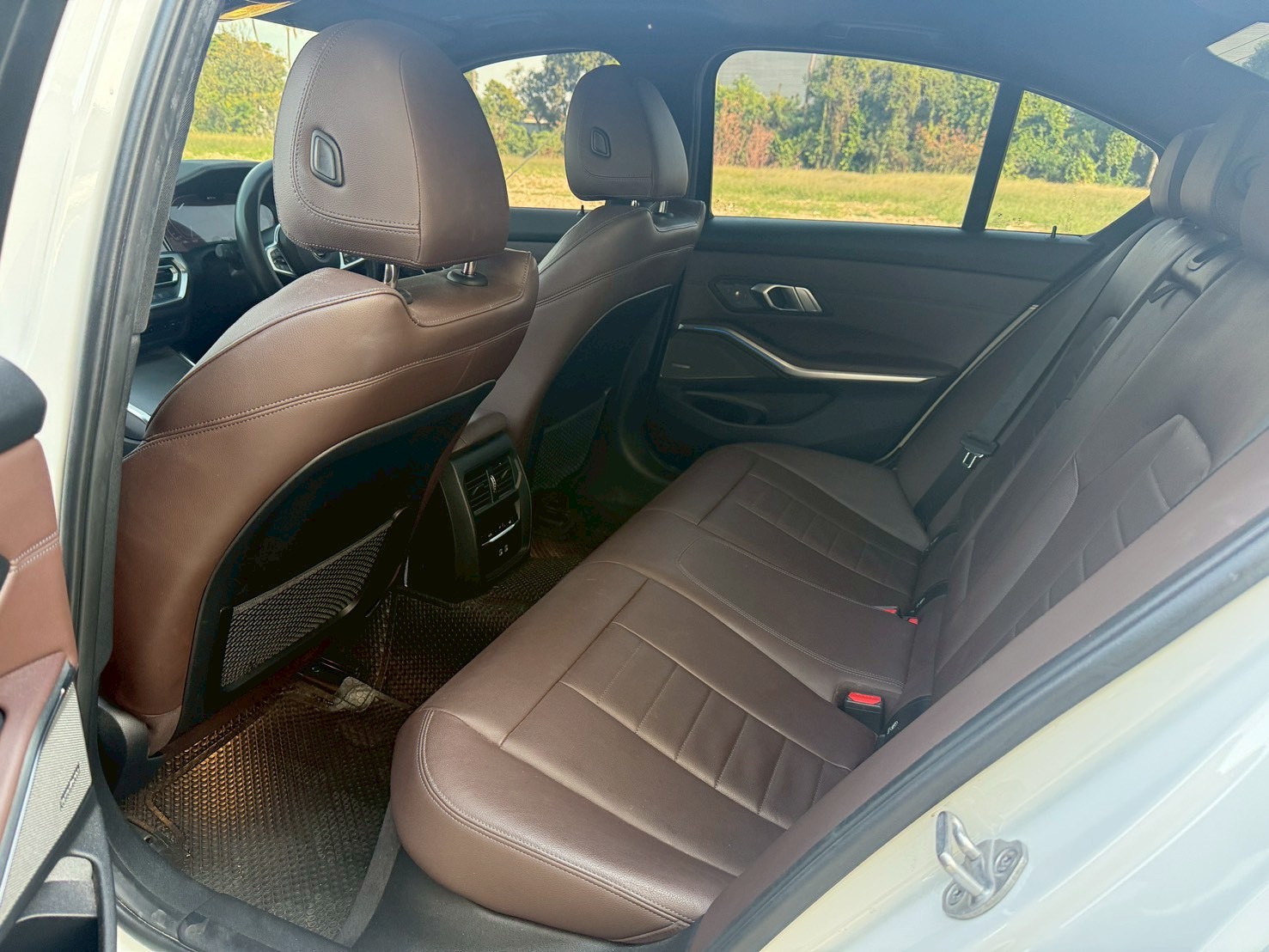 2021 BMW 330e M sport Plug-in Hybrid