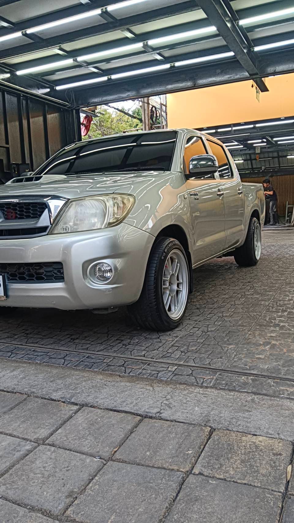 2010 Hilux Vigo Champ 2.5 E Double cab