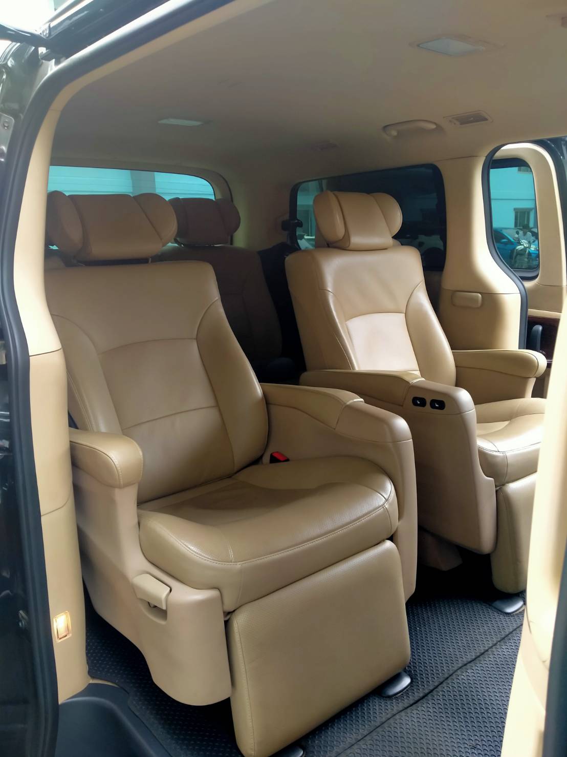2019 Hyundai GRAND STAREX