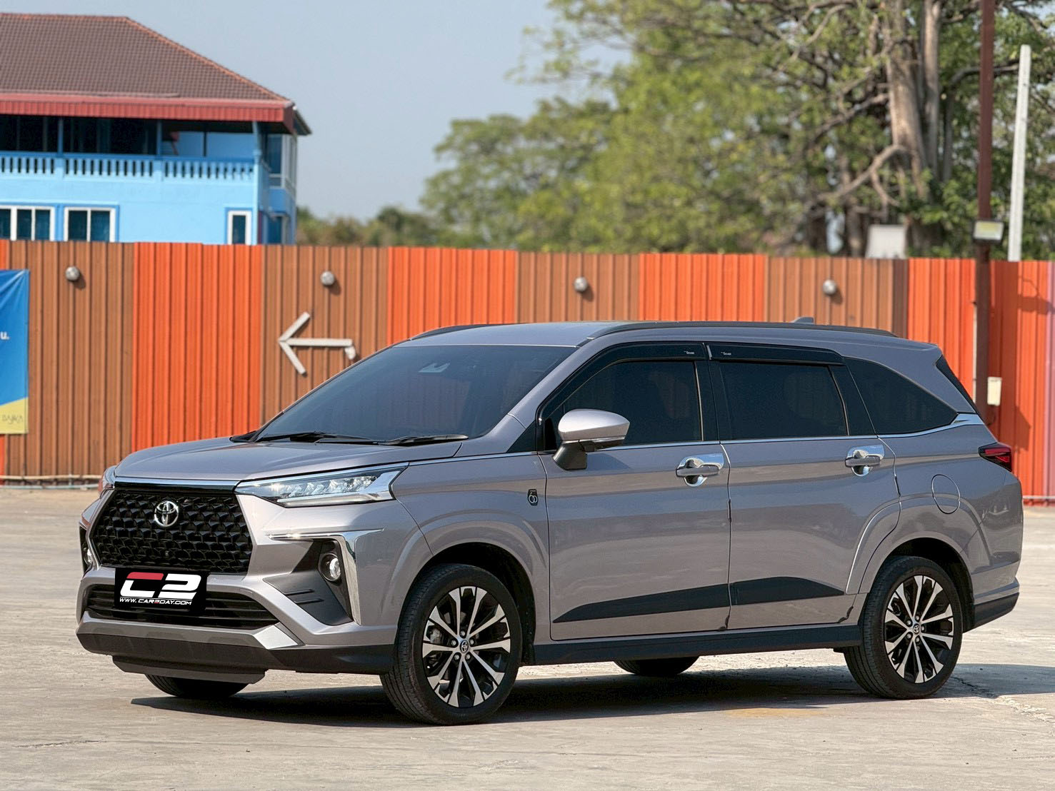 2023 TOYOTA Veloz Premium 7st CVT FWD 1.5