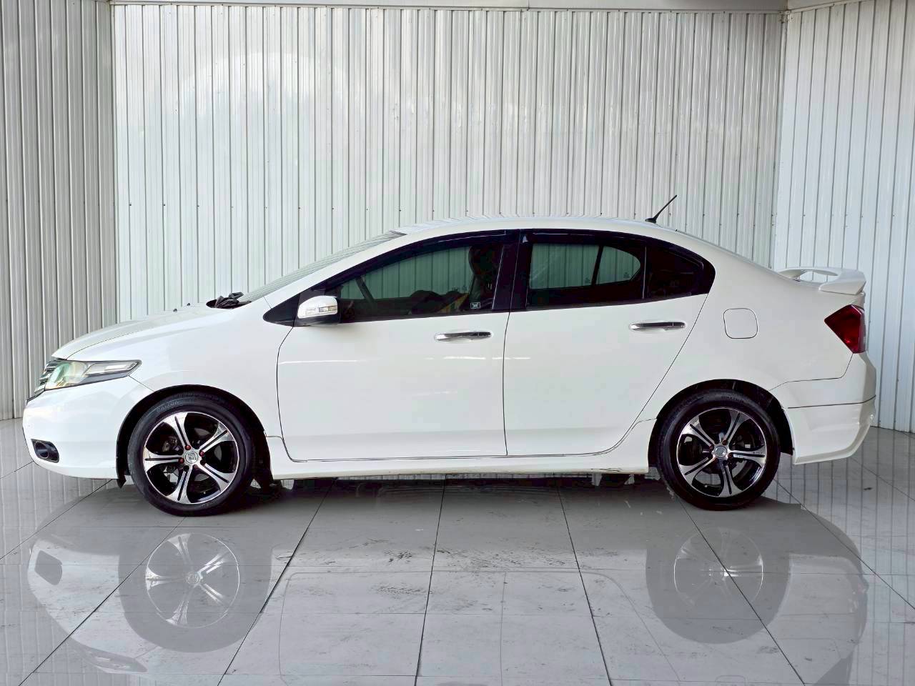 2014 HONDA CITY 1.5 SV i-VTEC
