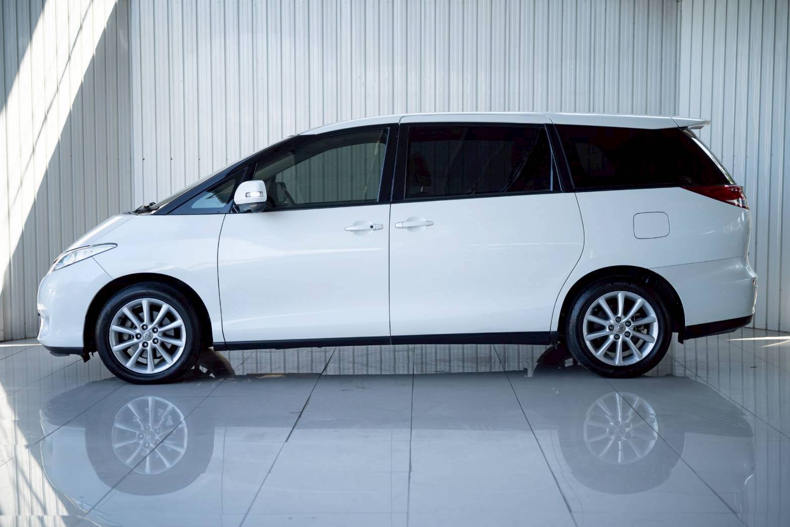 2012 TOYOTA ESTIMA 2.4 G