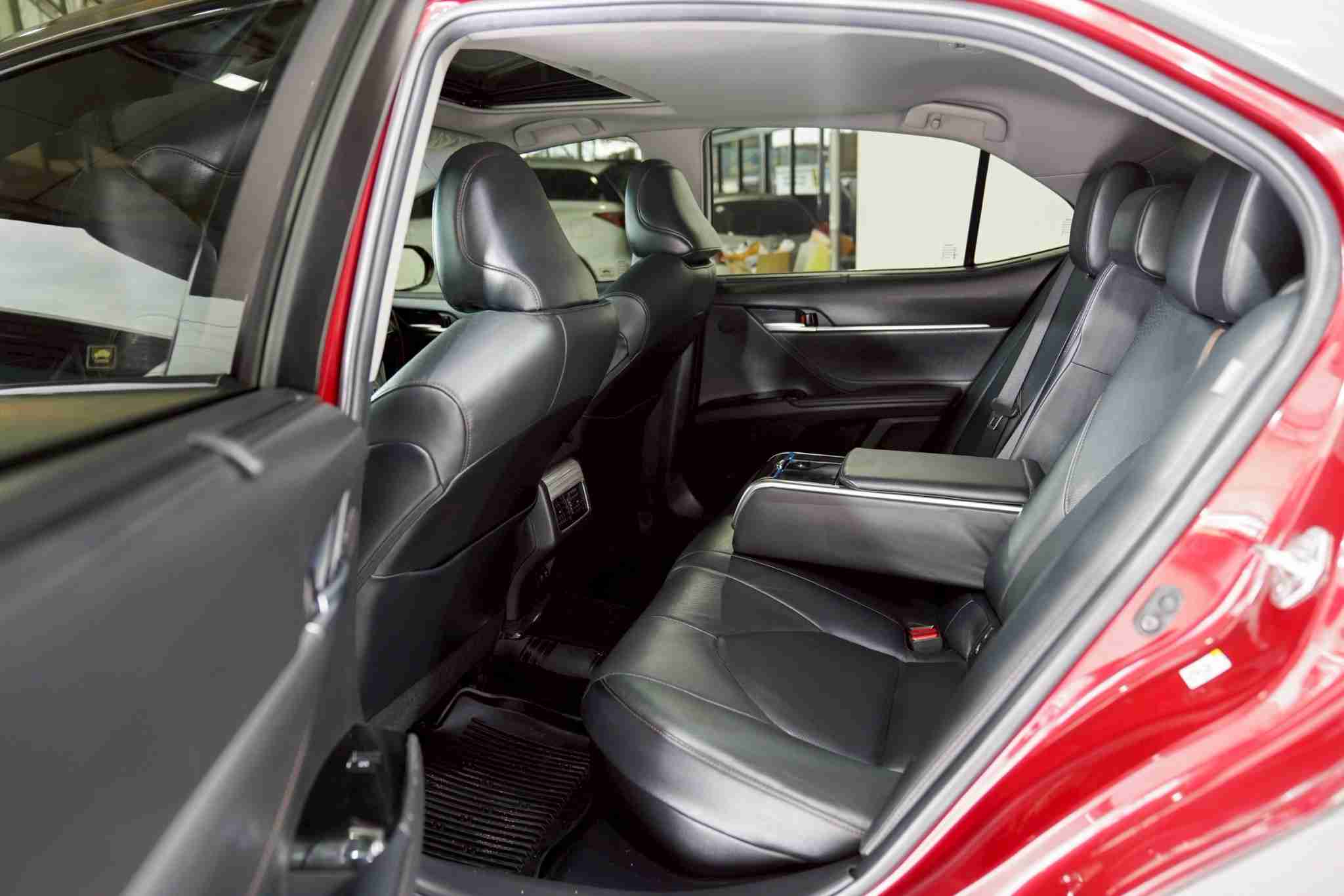 2018 TOYOTA CAMRY 2.5 HYBRID PREMIUM AT