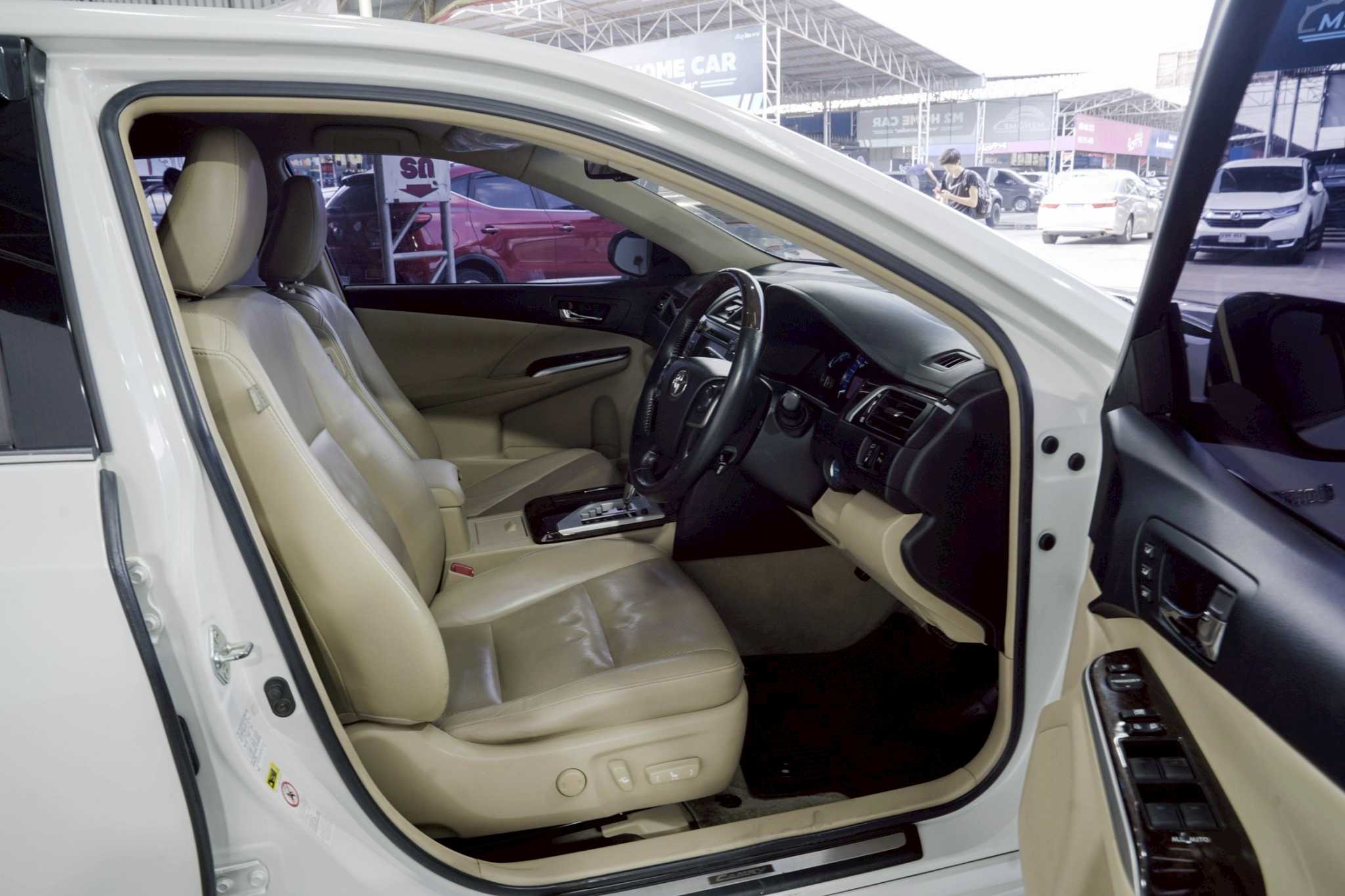 2012 TOYOTA CAMRY 2.5 HV AT