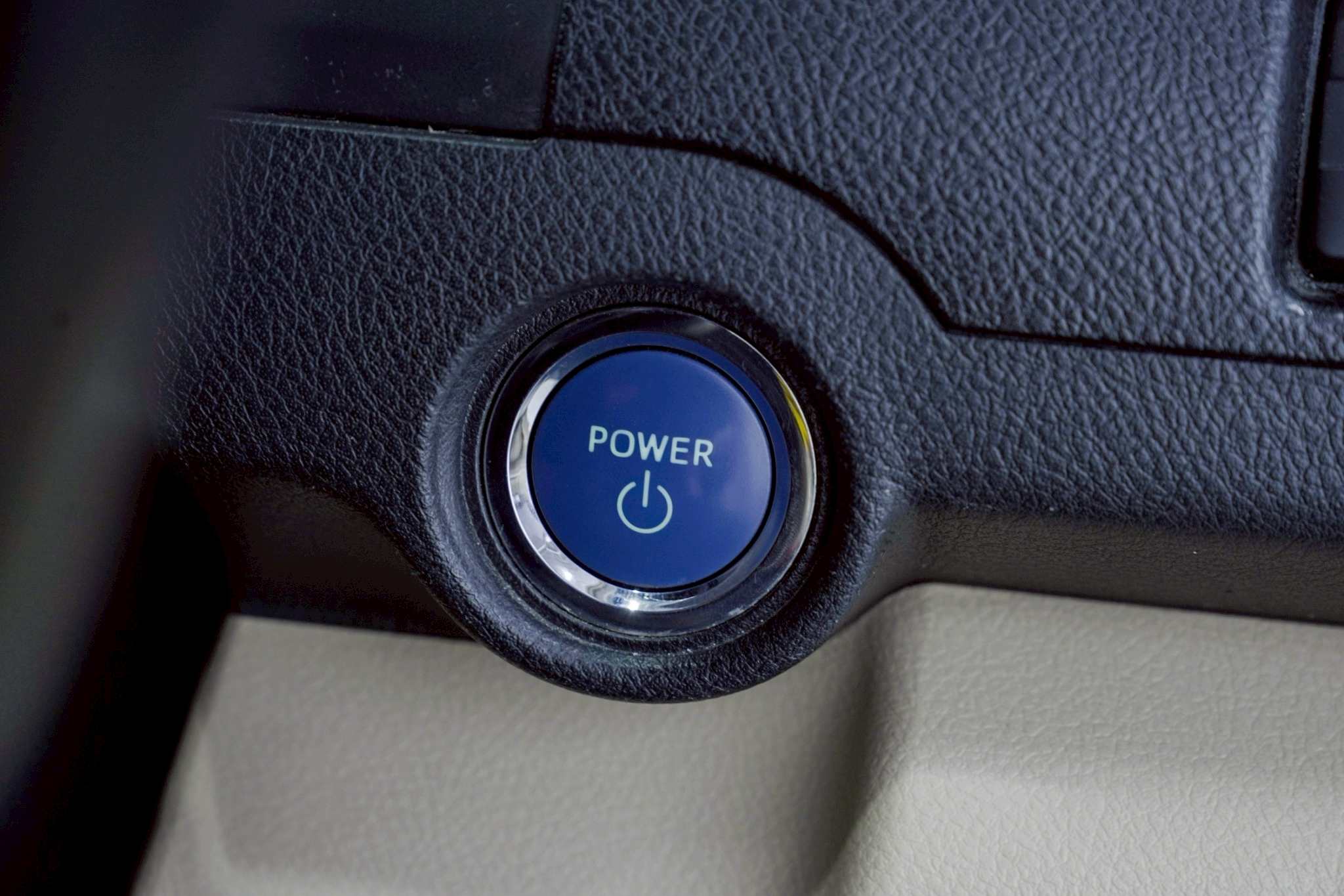 2012 TOYOTA CAMRY 2.5 HV AT