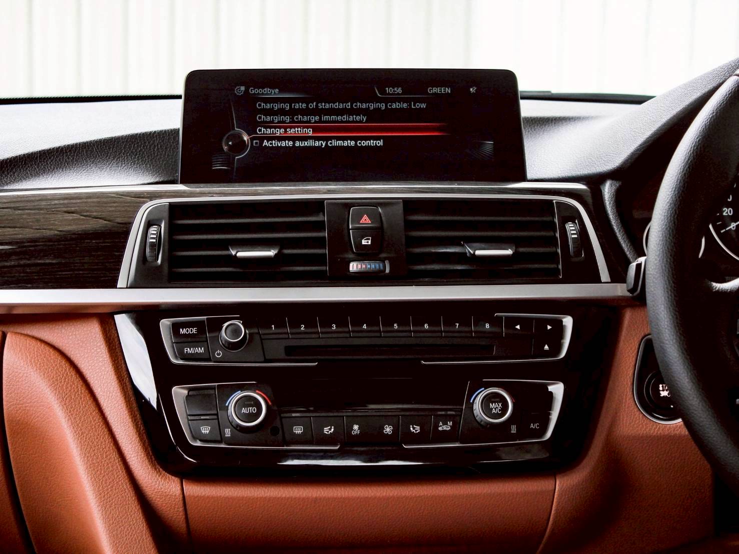 2017 BMW SERIES3 330e LUXURY (LCI)