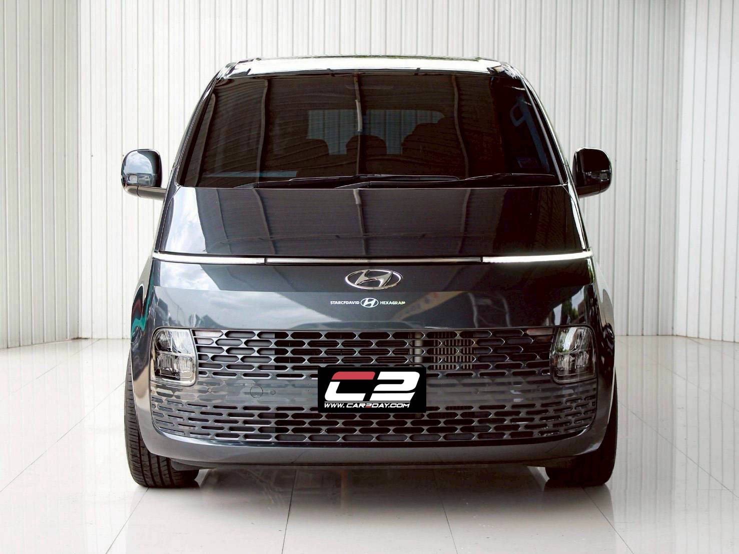 2022 HYUNDAI STARIA 2.2 S
