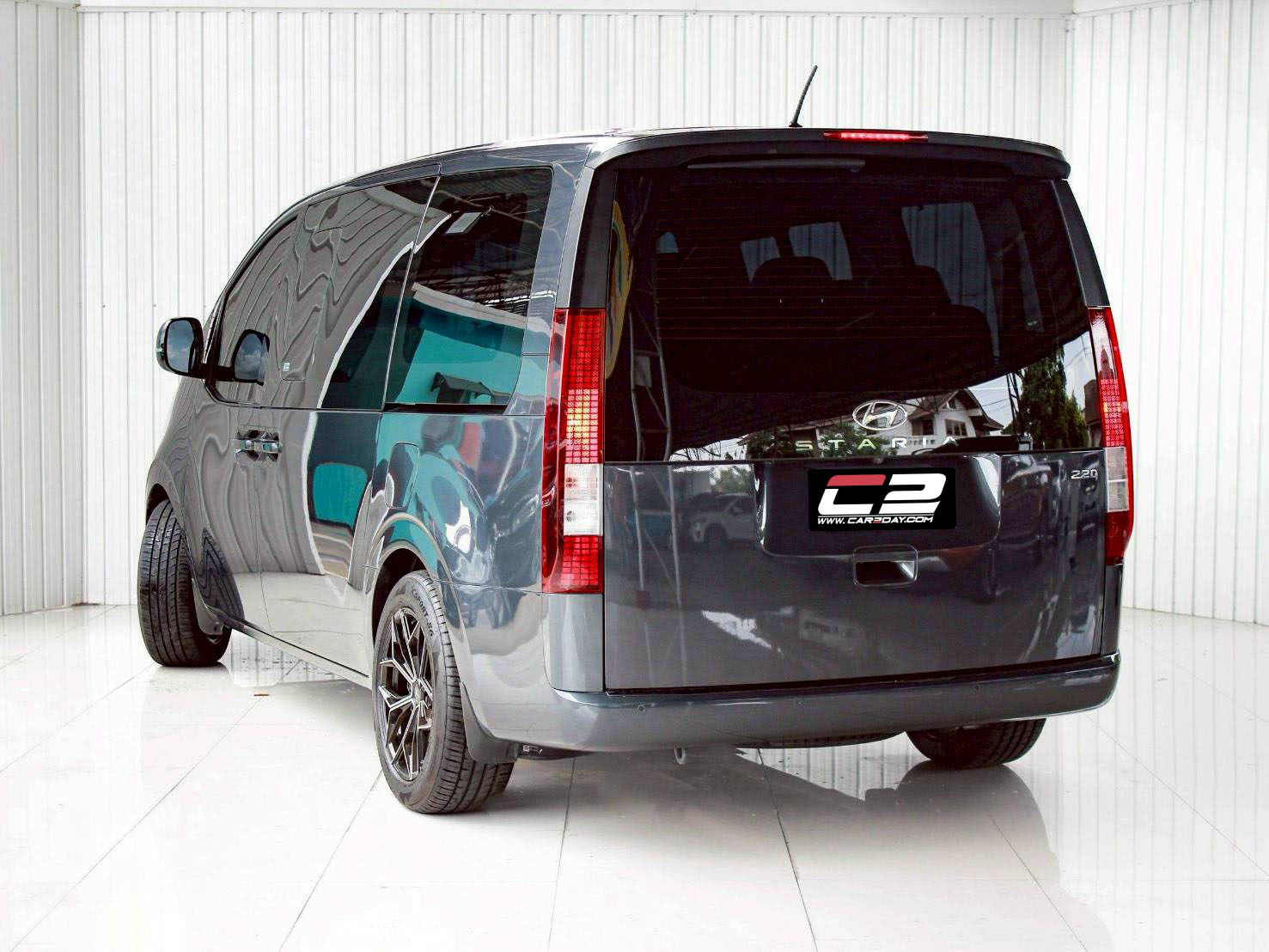 2022 HYUNDAI STARIA 2.2 S