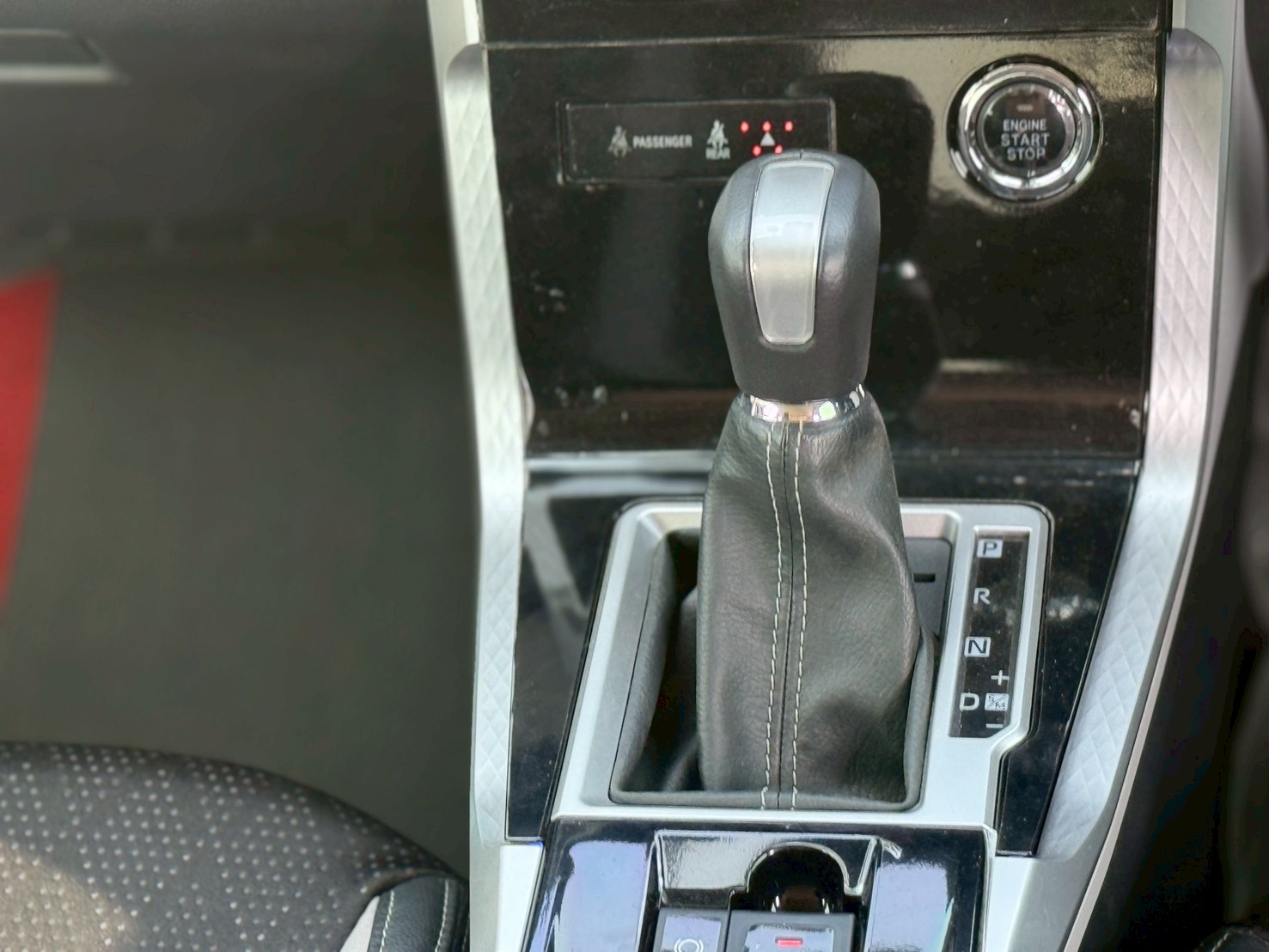 2023 TOYOTA Veloz Premium 7st CVT FWD 1.5