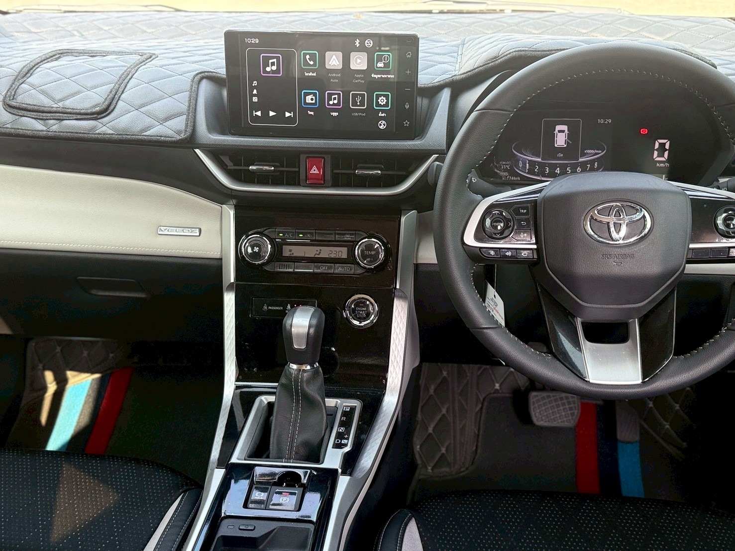 2023 TOYOTA Veloz Premium 7st CVT FWD 1.5