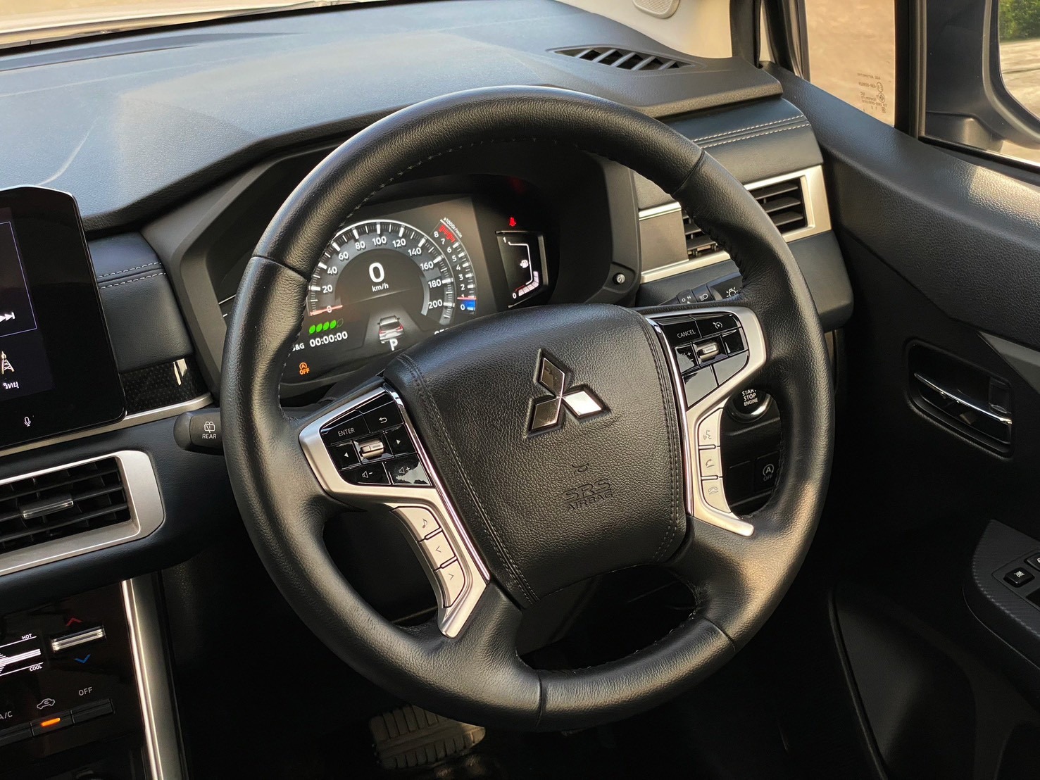 2023 Mitsubishi Xpander Cross 1.5 CVT