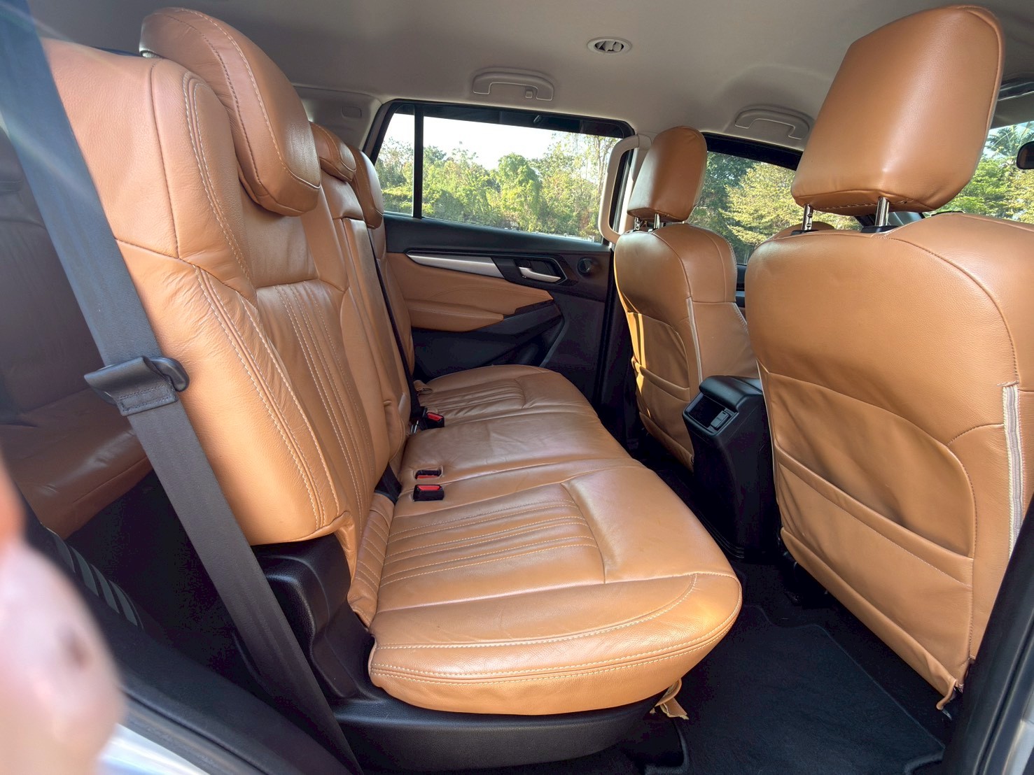 2020 ISUZU MUX  Active 7st Auto 6sp RWD 1.9DCT