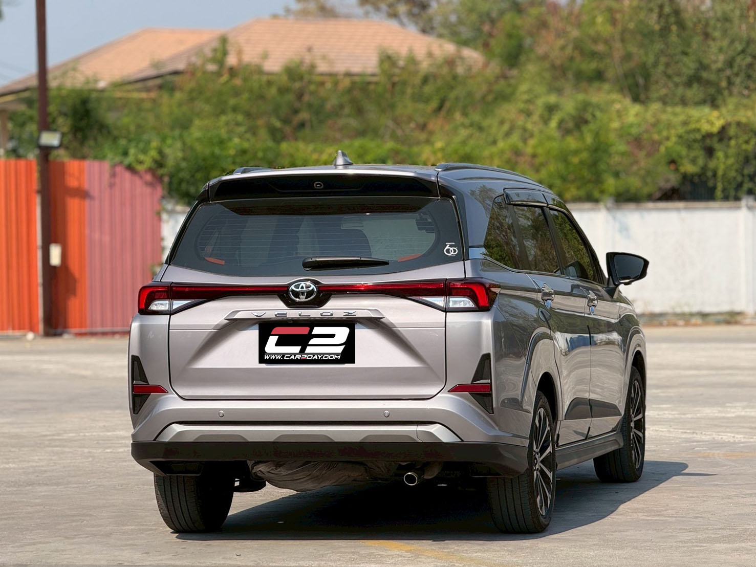 2023 TOYOTA Veloz Premium 7st CVT FWD 1.5