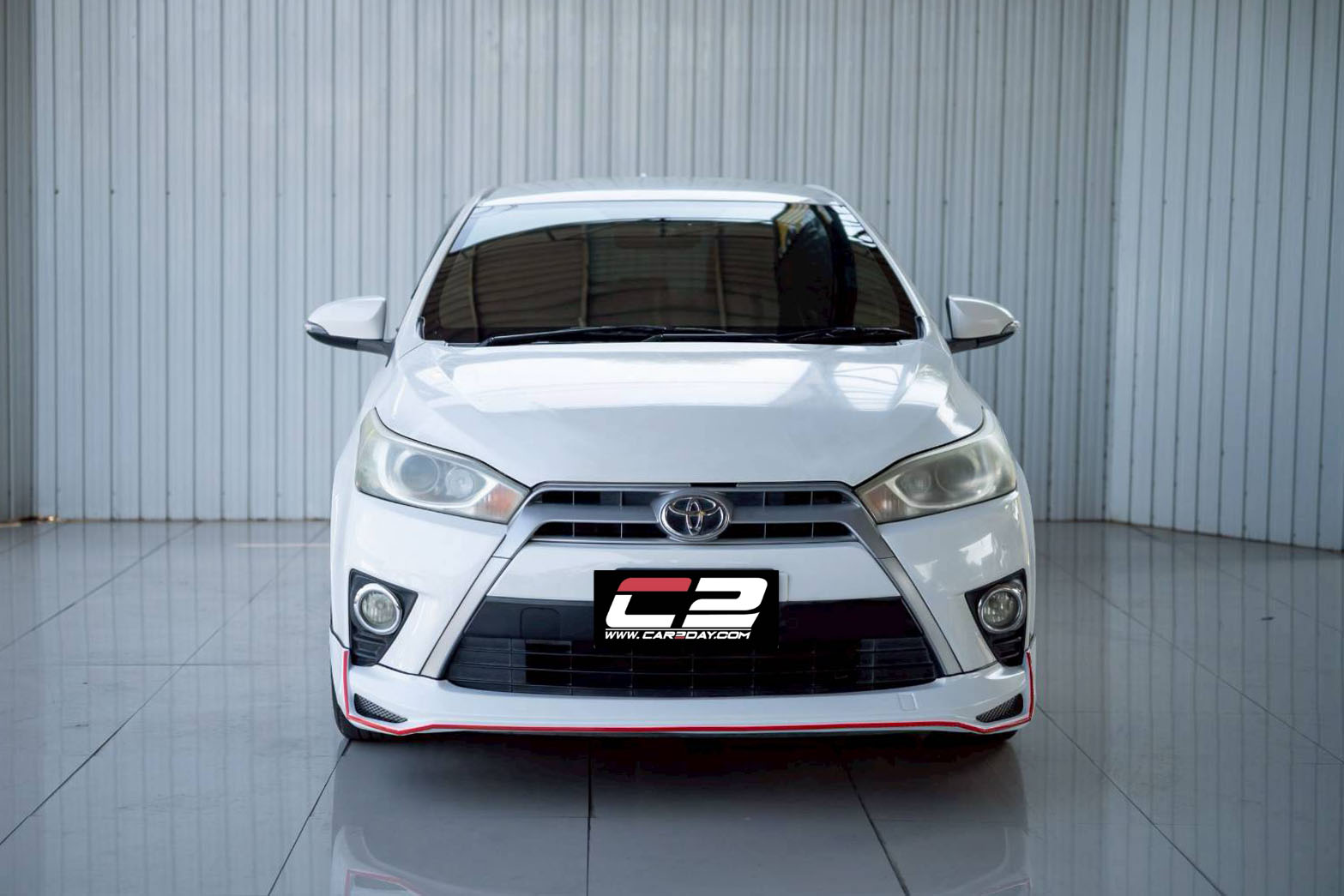 2017 TOYOTA YARIS 1.2 G