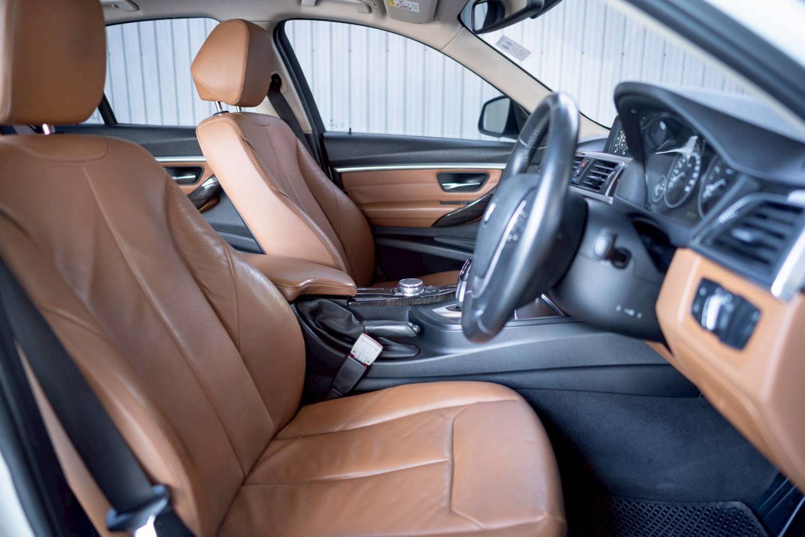 2015 BMW 320d F30