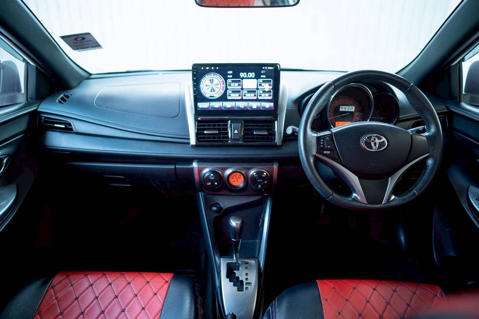 2017 TOYOTA YARIS 1.2 G