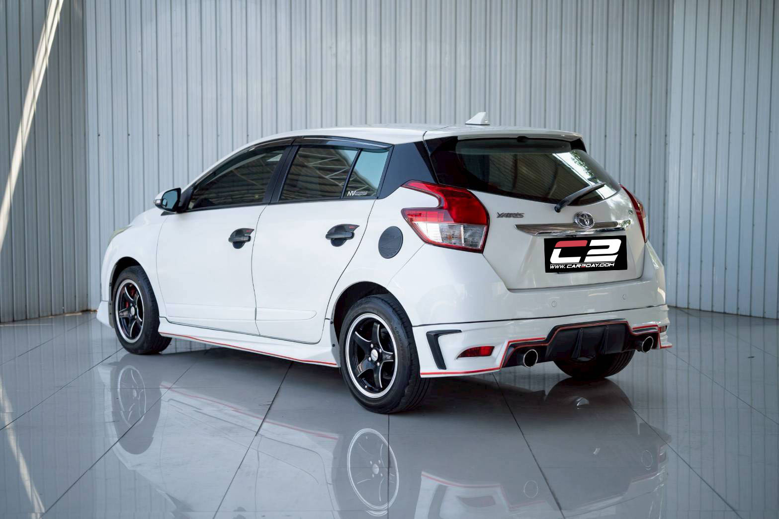 2017 TOYOTA YARIS 1.2 G