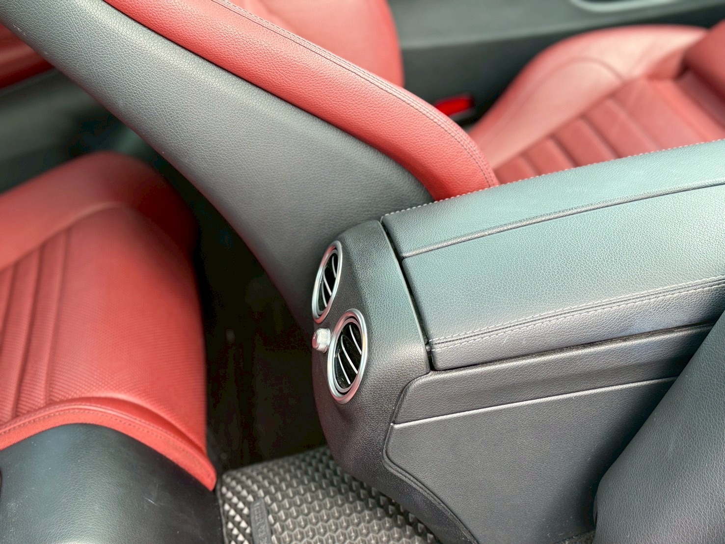 2019 Mercedes-Benz C200 Coupe AMG