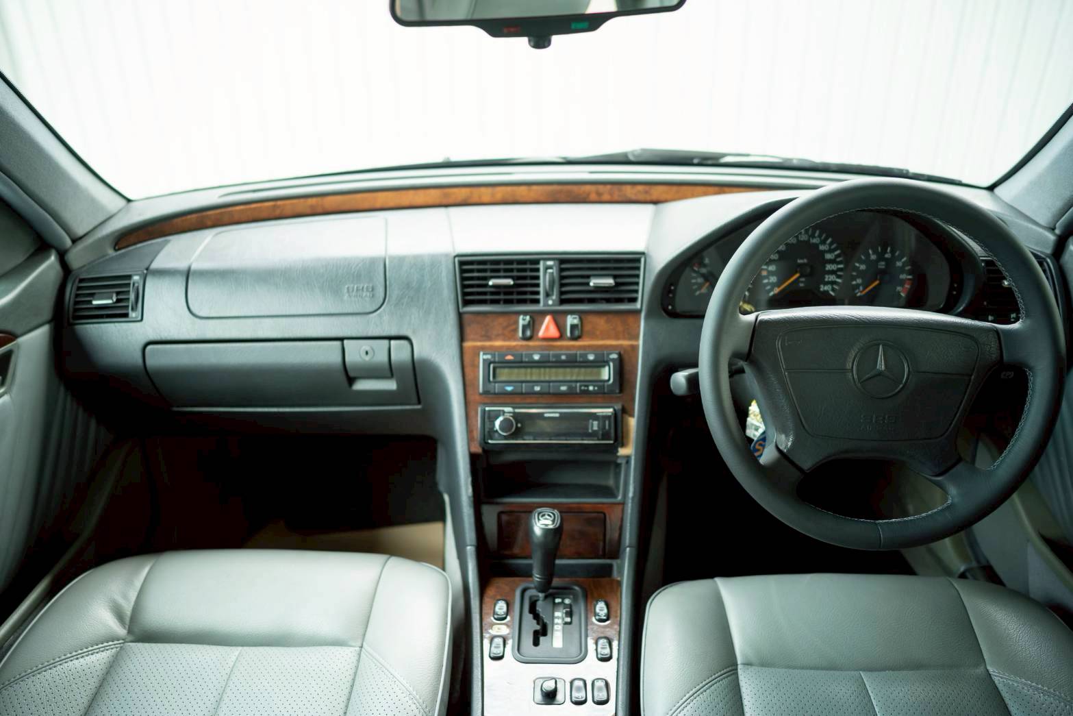 1995 Benz C220 W202 Elegance