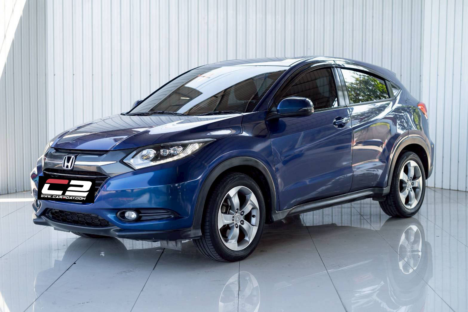 2015 HONDA HRV 1.8 E