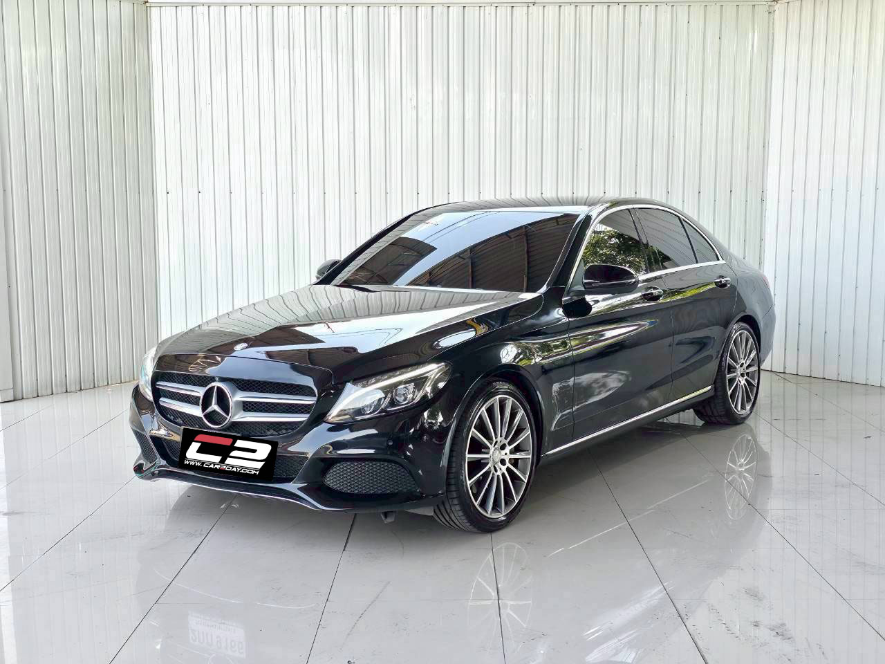 BENZ C-CLASS C350e AMG DYNAMIC