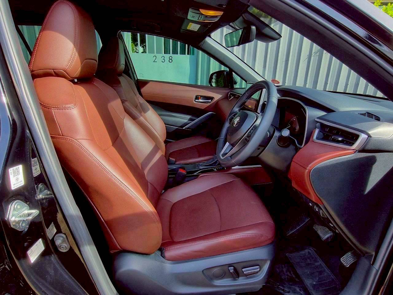 2021 Toyota Corolla Cross 1.8 Hybrid Premium Safety
