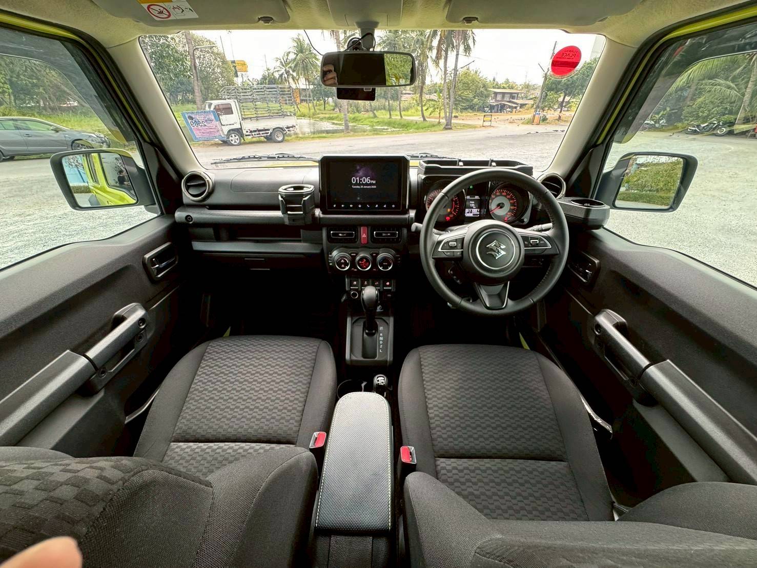 2023 Suzuki Jimny Alpha