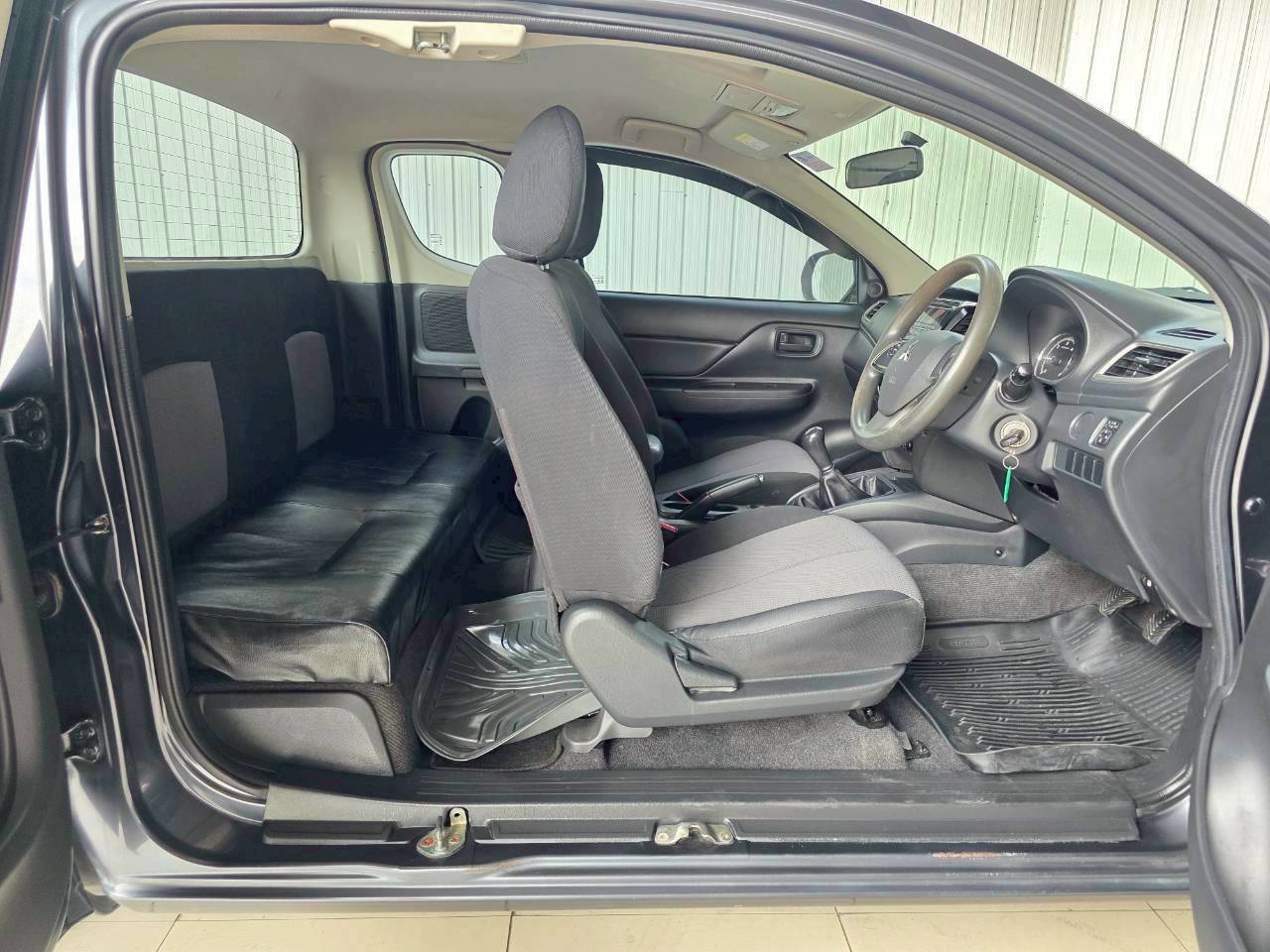 2020 MITSUBISHI TRITON 2.5 GLX