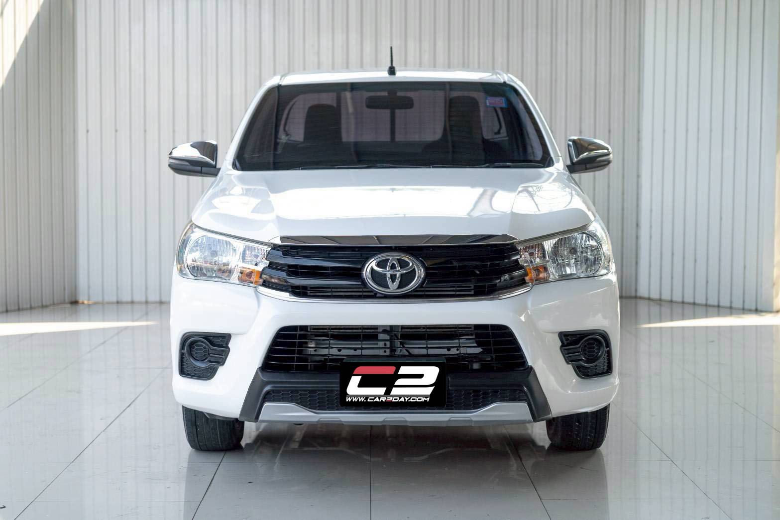 2020 TOYOTA HILUX REVO 2.8 J PLUS
