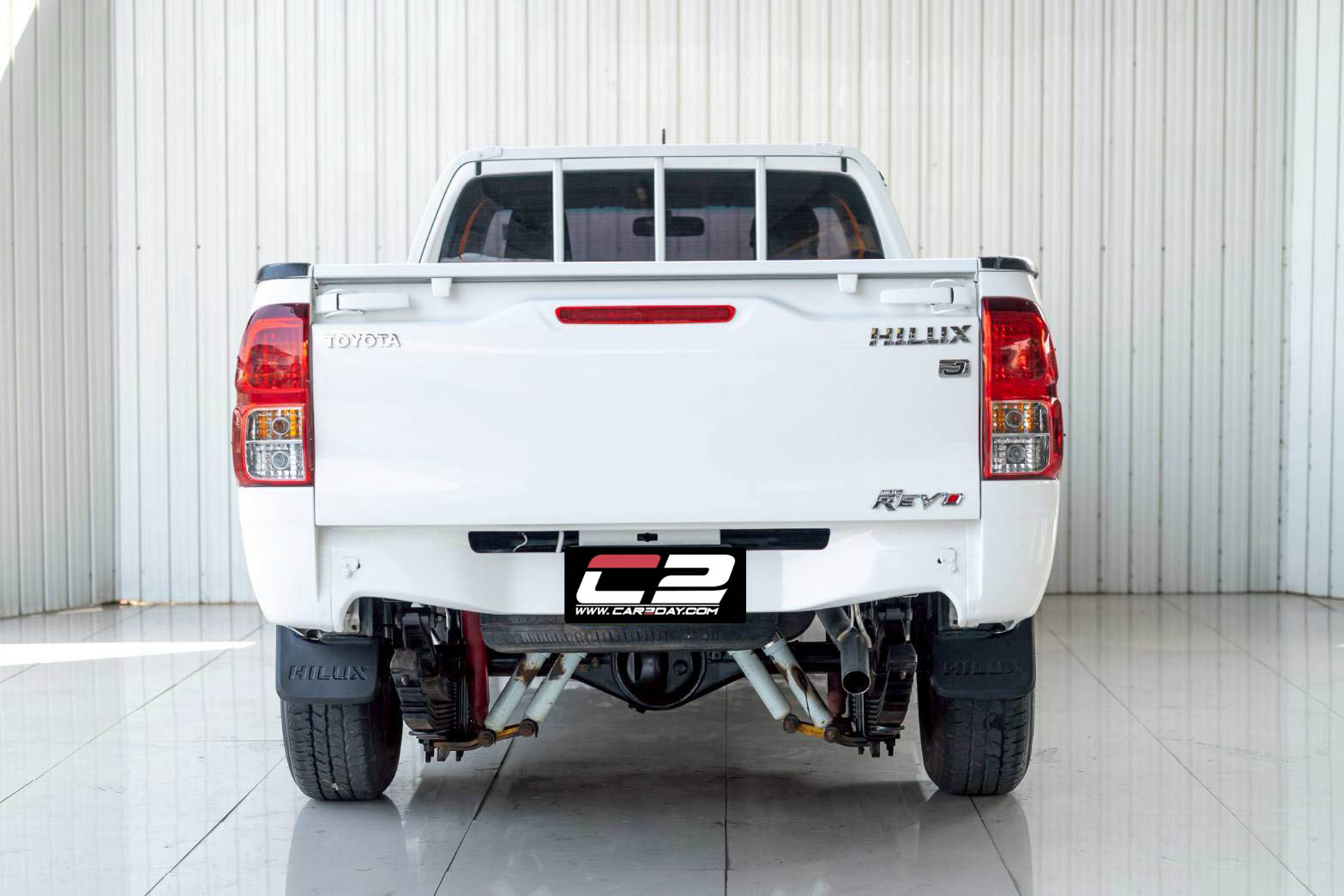 2020 TOYOTA HILUX REVO 2.8 J PLUS