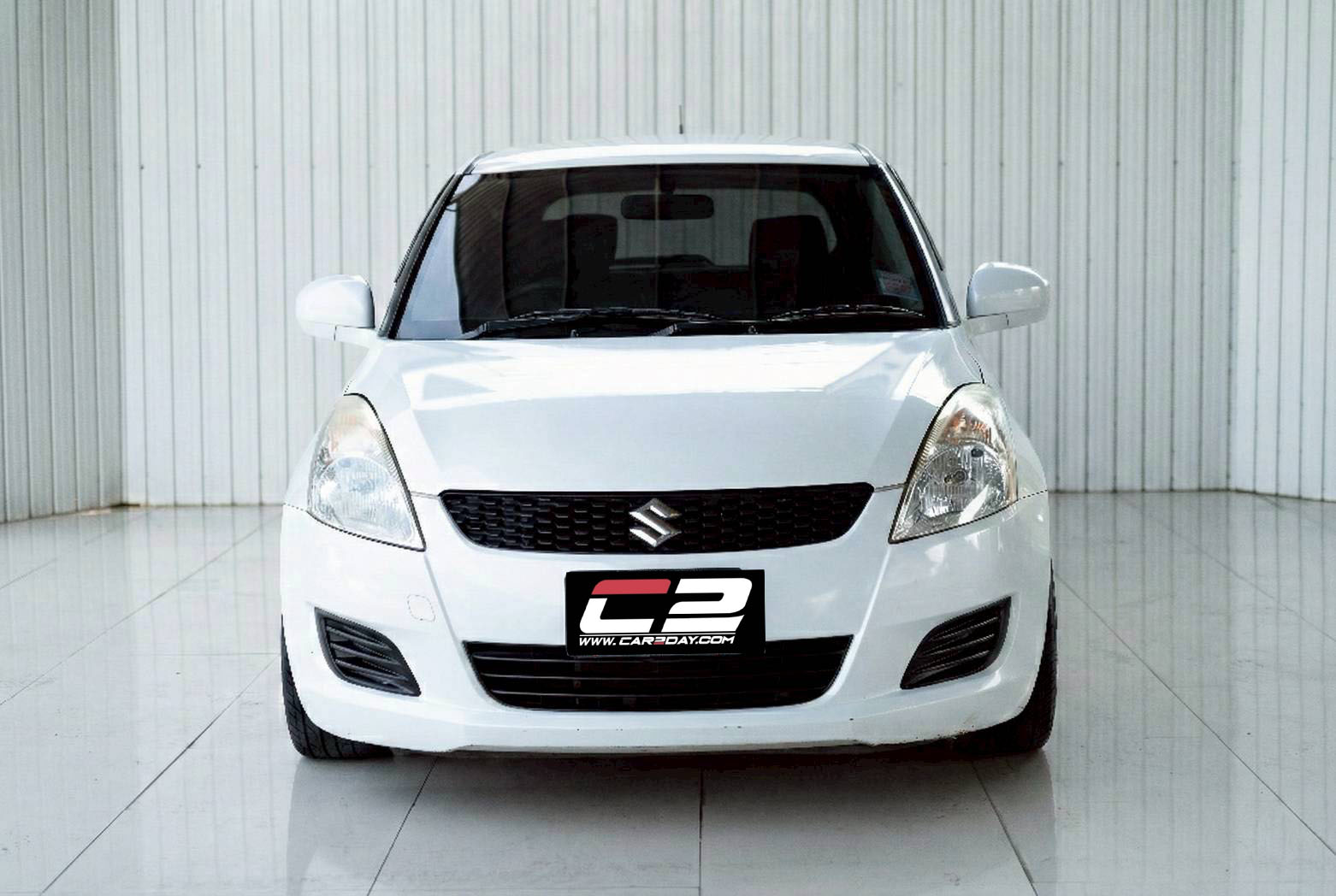 2015 SUZUKI SWIFT 1.25 GL MT